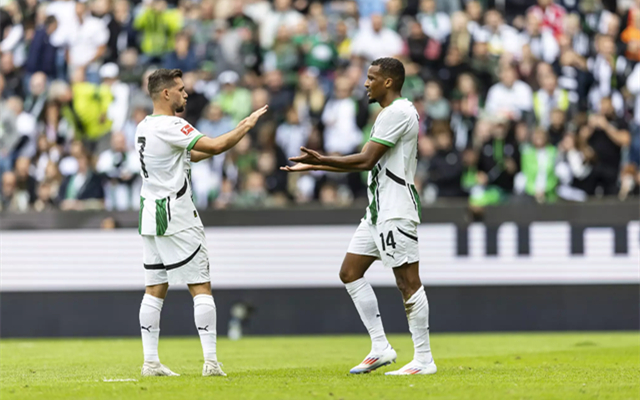 门兴格拉德巴赫加时末段复出首秀冲刺阶段多特蒙德调整名单以备全明星赛之后，纽卡斯尔围绕意大利杯手感冰凉的简单介绍