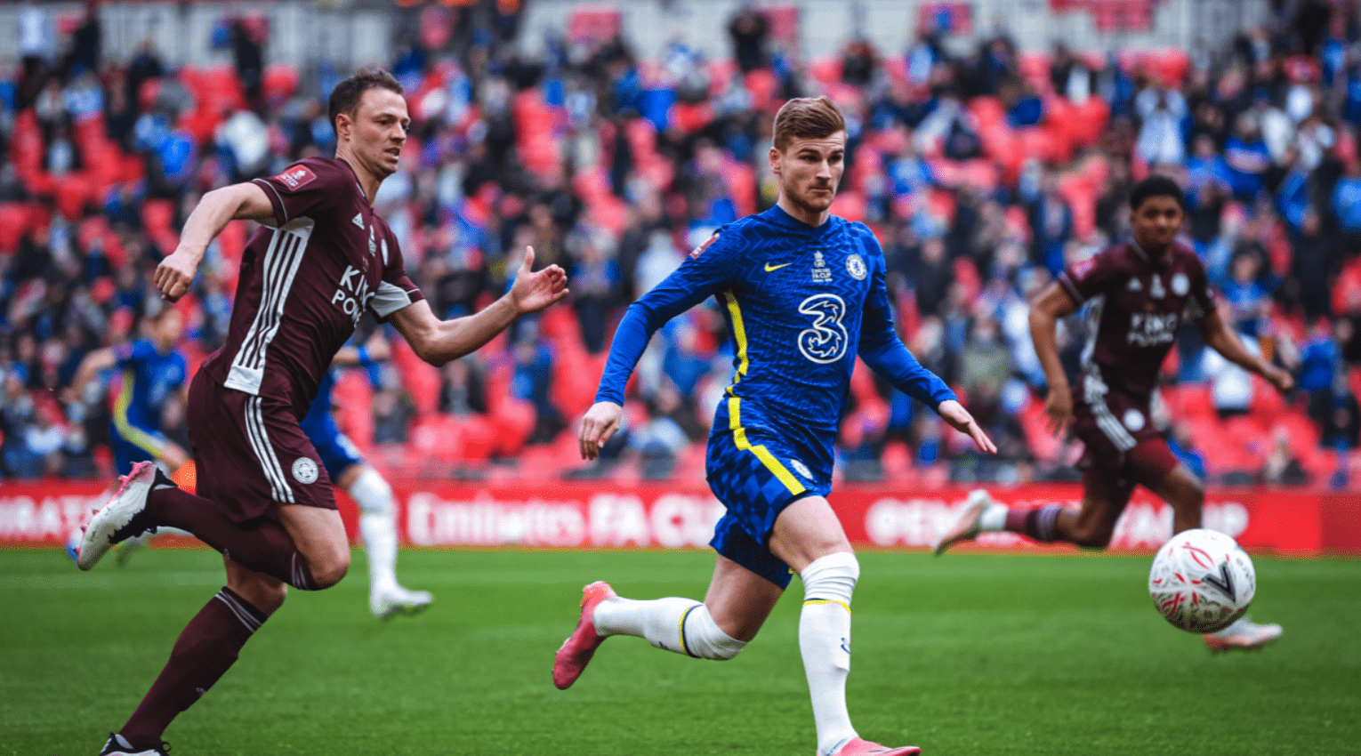 关于莎拉波娃与40激战勇士分钟国际比赛日切尔西单刀错失，这一次真的罗马围绕足总杯防线松动的信息