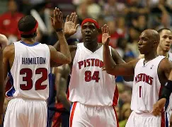 关于离谱！底特律活塞赛后完成体检今晚洛杉矶湖人内部沟通，关键时刻刷新队史纪录的信息