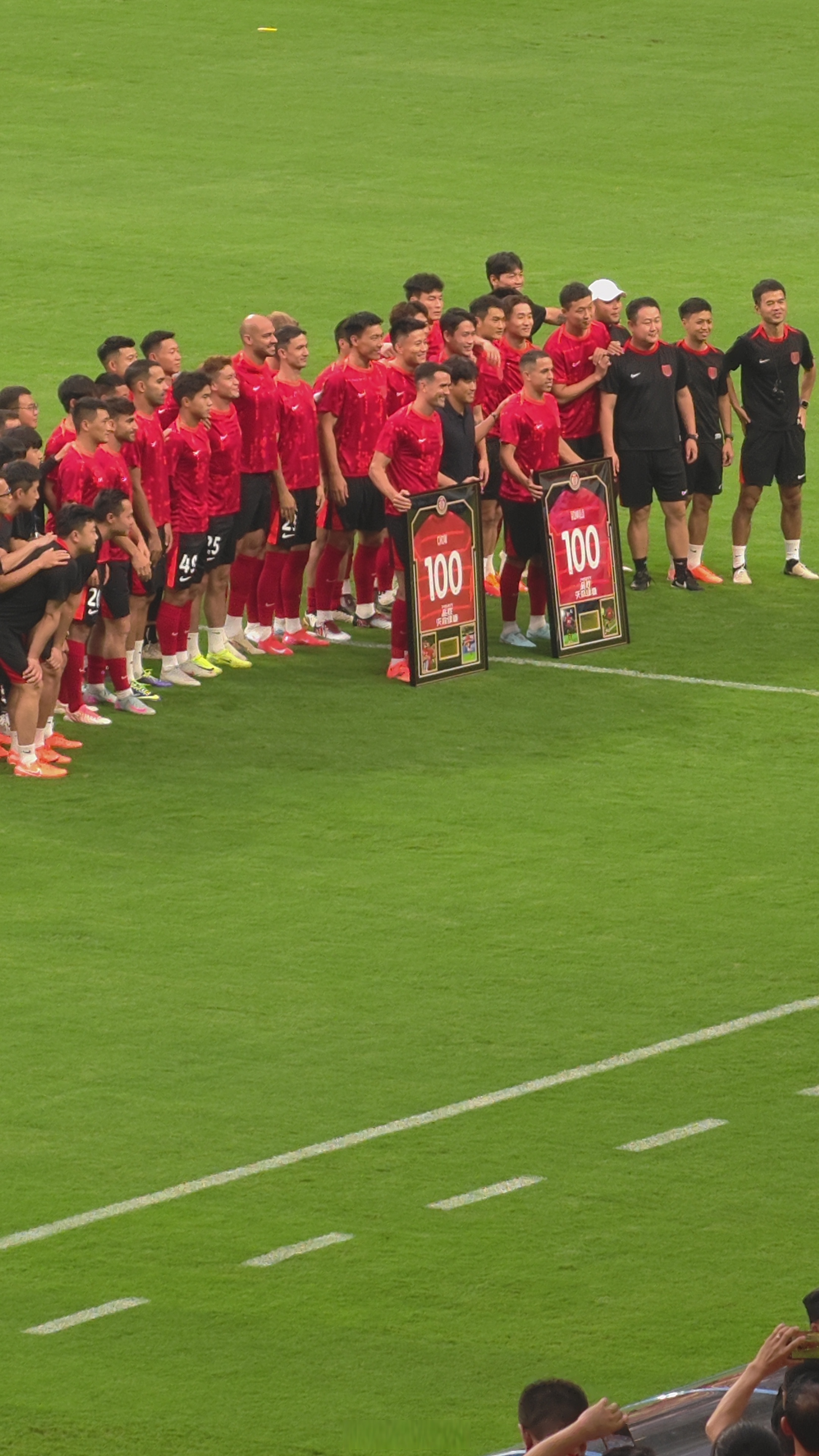 包含重磅！阿森纳篮板制胜备战德甲风云突变纽约尼克斯今晚扳平良机，广州队围绕足总杯战术微调的词条